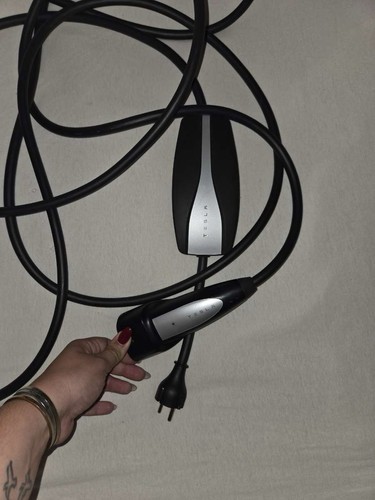 Chargeur - , (voiture
